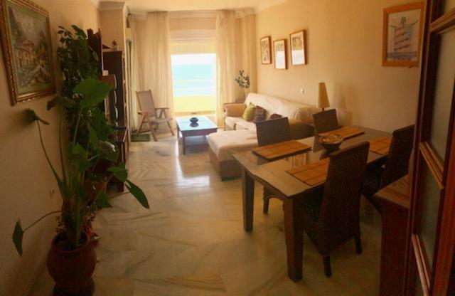 Gatu Premium Villa Isabel Terraza,Parking,1ºlinea Playa,Wifi,Vista Al Mar , Preferente Mayores De 25 Anos Y Familias Cadiz Exterior photo